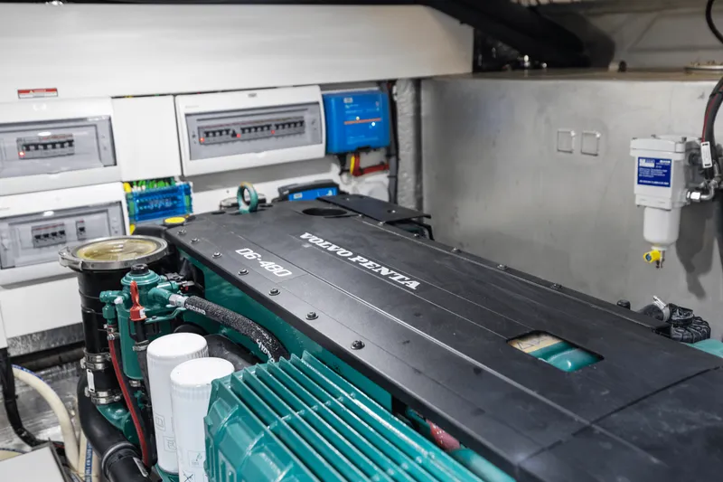 Slide: The Image of Galeon 450 HTC 2025 - 93