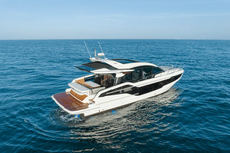 Slide: The Image of Galeon 450 HTC 2025 - 66