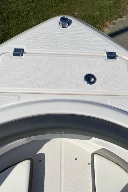 Slide: The Image of 2024 Robalo R222 Center Console boat bow area. - 5