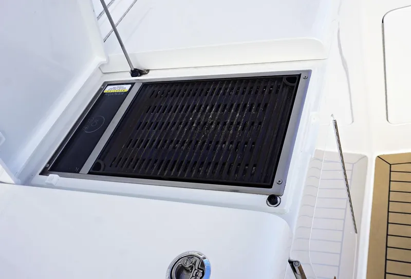 Slide: The Image of Henriques 42EXHT 2022 boat grill on deck. - 19