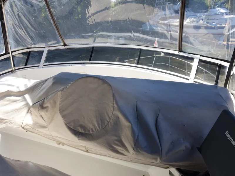 Slide: The Image of Covered helm of 2000 Carver 406 Aft Cabin Motor Yacht. - 42