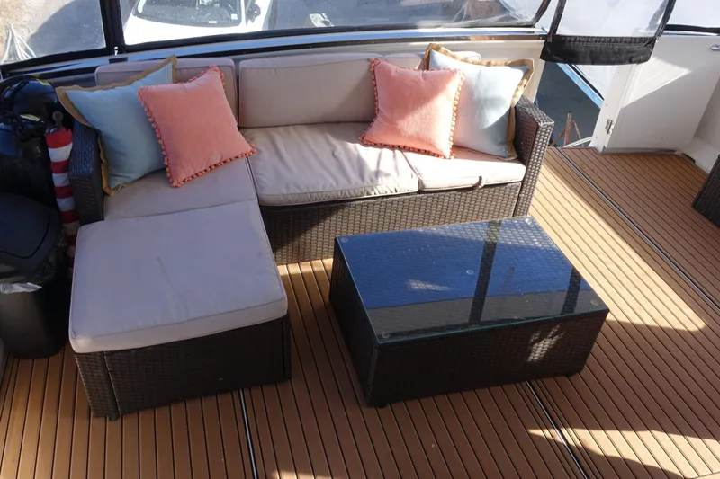 Slide: The Image of Carver Yachts 406 Aft Cabin Motor Yacht 2000 - 52