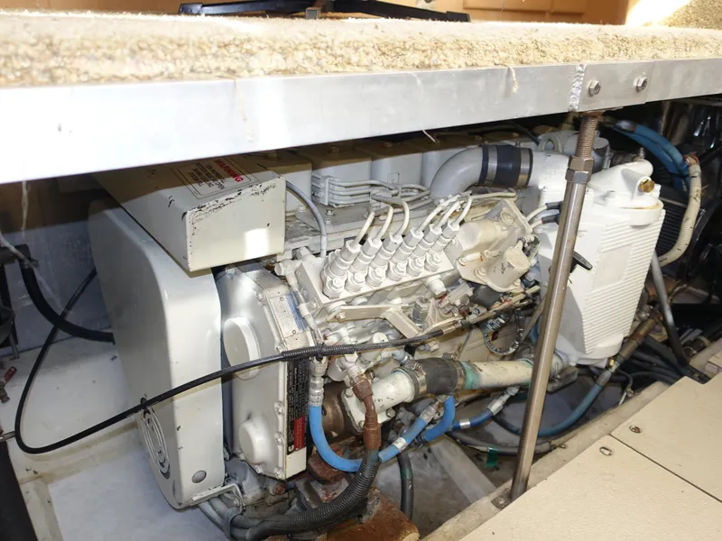 Slide: The Image of Carver Yachts 406 Aft Cabin Motor Yacht 2000 - 55