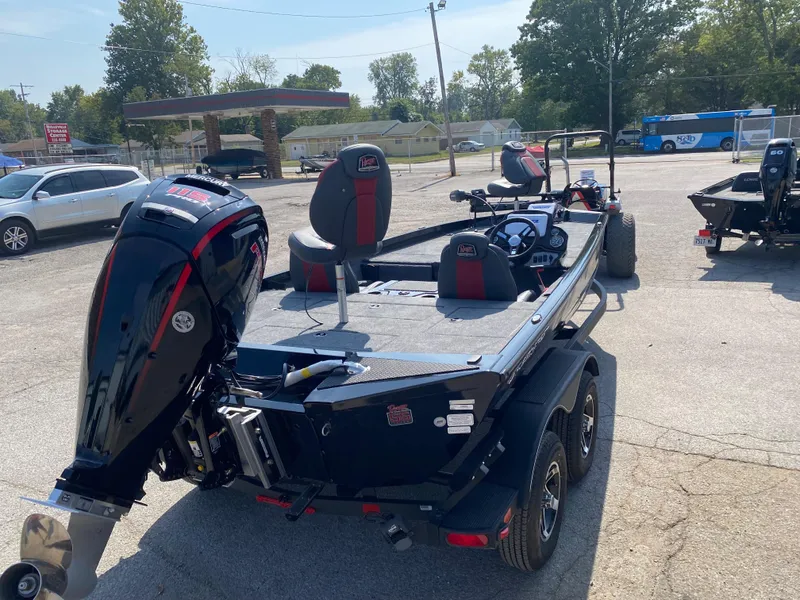 Slide: The Image of Ranger RT188P 2023 - 13