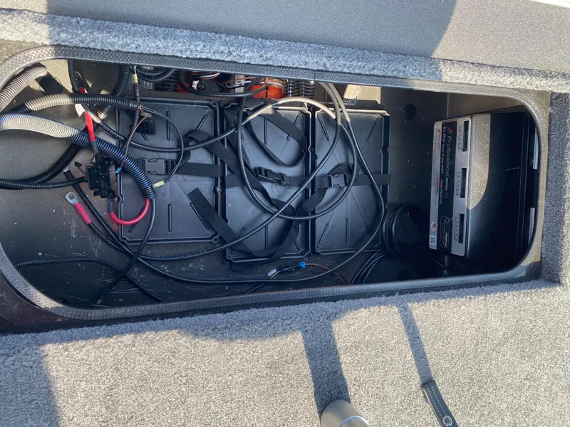 Slide: The Image of Ranger RT188P 2023 - 20