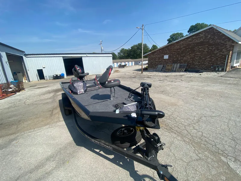 Slide: The Image of Ranger RT188P 2023 - 4