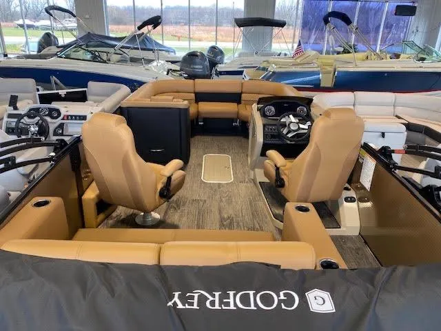 Slide: The Image of Godfrey Monaco 235DFL Luxury Full Tritoon 2024 - 5