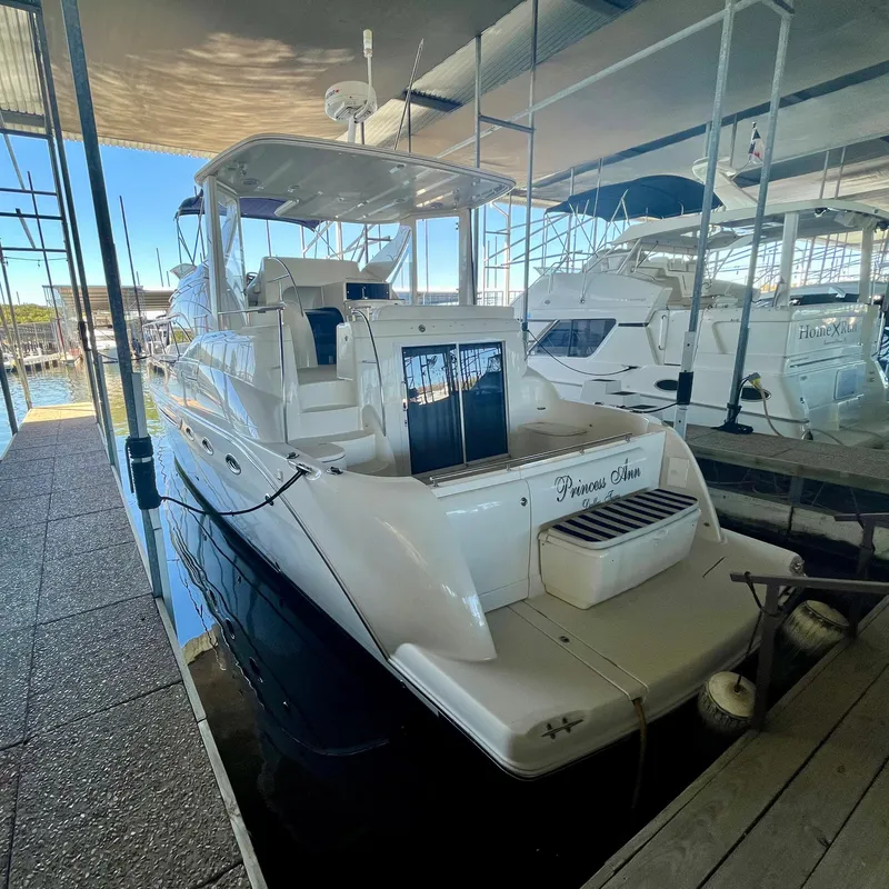 Slide: The Image of 2008 Meridian 459 Motoryacht docked in a marina. - 10