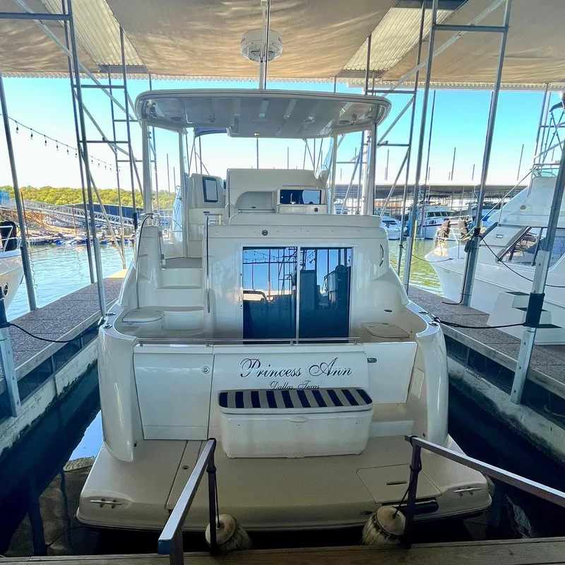 Slide: The Image of 2008 Meridian 459 Motoryacht docked in a marina. - 9