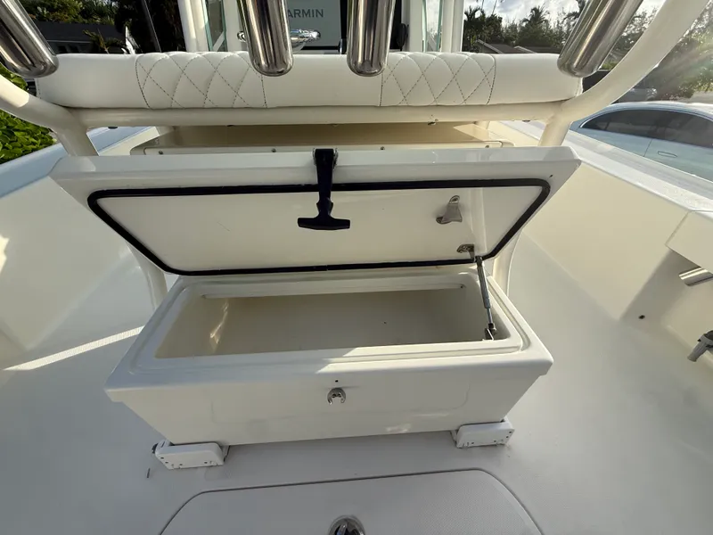 Slide: The Image of SeaVee 270Z 2018 - 41