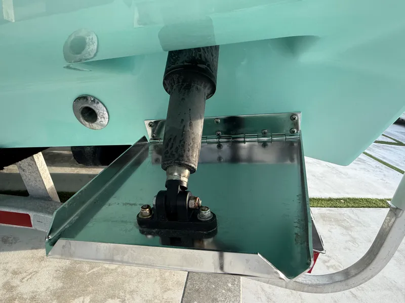 Slide: The Image of SeaVee 270Z 2018 - 28