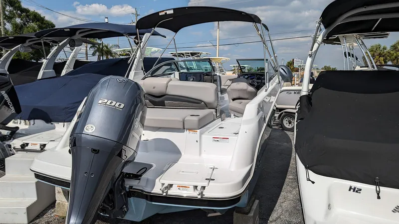 Slide: The Image of Four Winns HD3 OB 2024 - 3