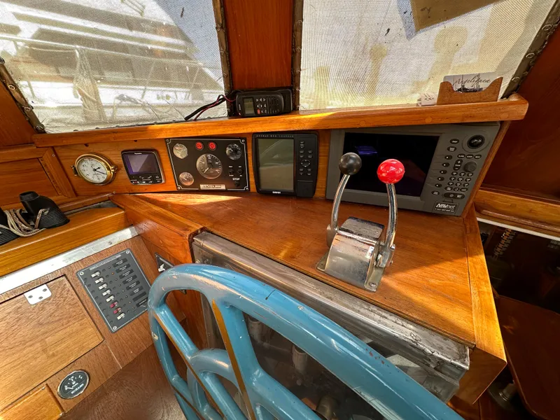 Slide: The Image of Bruce Roberts Ketch 2000 - 86