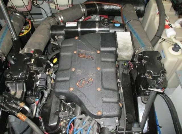Slide: The Image of Engine compartment of a 2001 Sea Ray 340 Sundancer boat. - 17