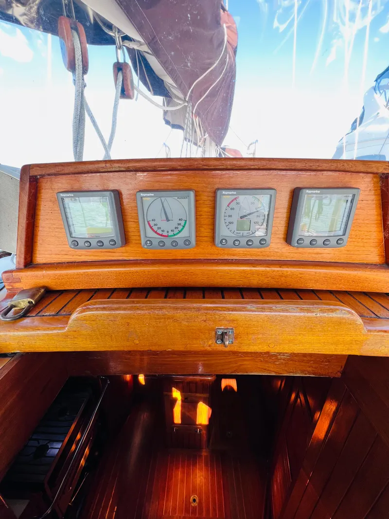 Slide: The Image of Lord Nelson 41 1983 - 11