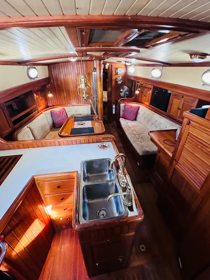 Slide: The Image of Lord Nelson 41 1983 - 15