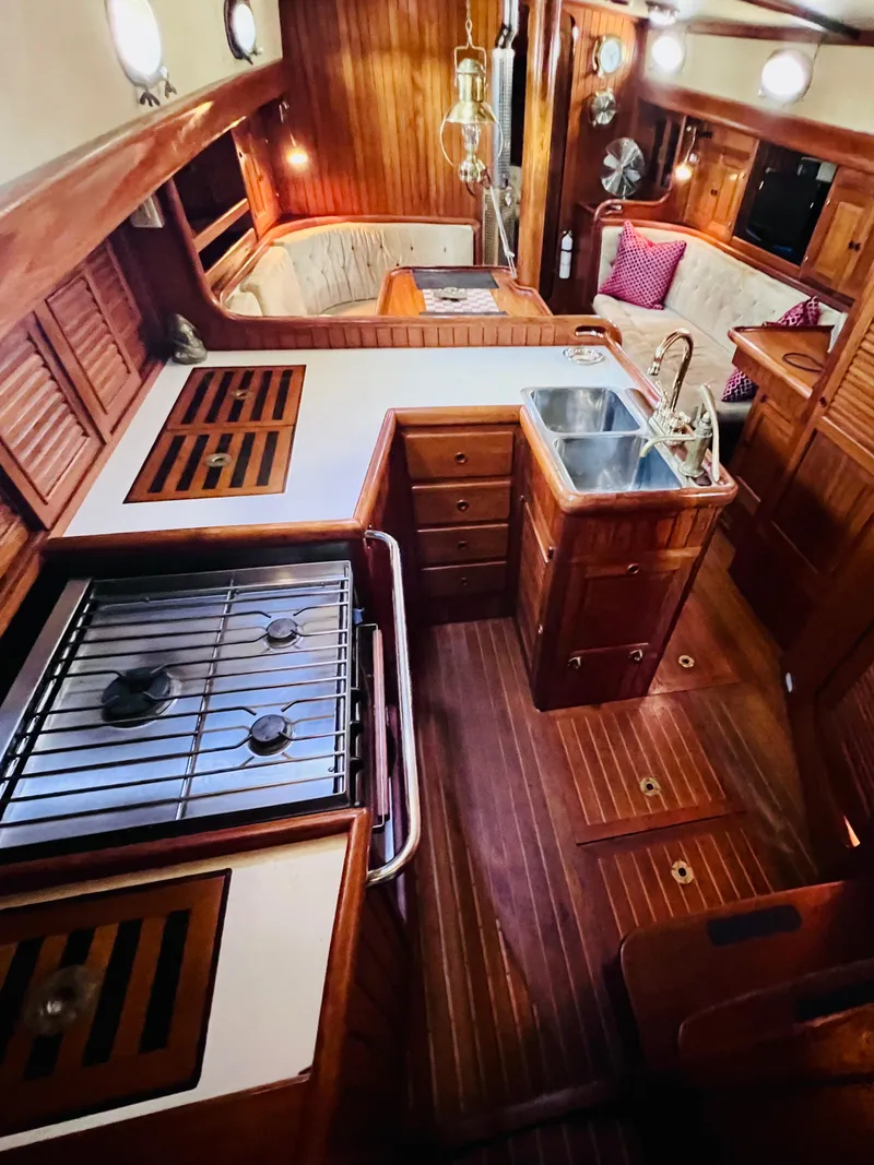 Slide: The Image of Lord Nelson 41 1983 - 16