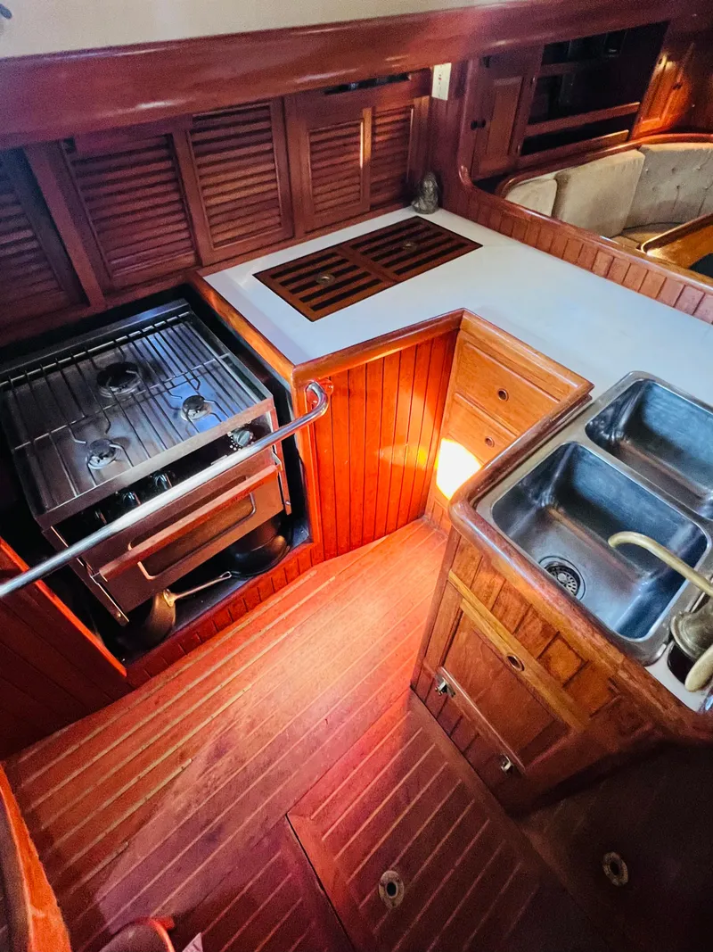 Slide: The Image of Lord Nelson 41 1983 - 17