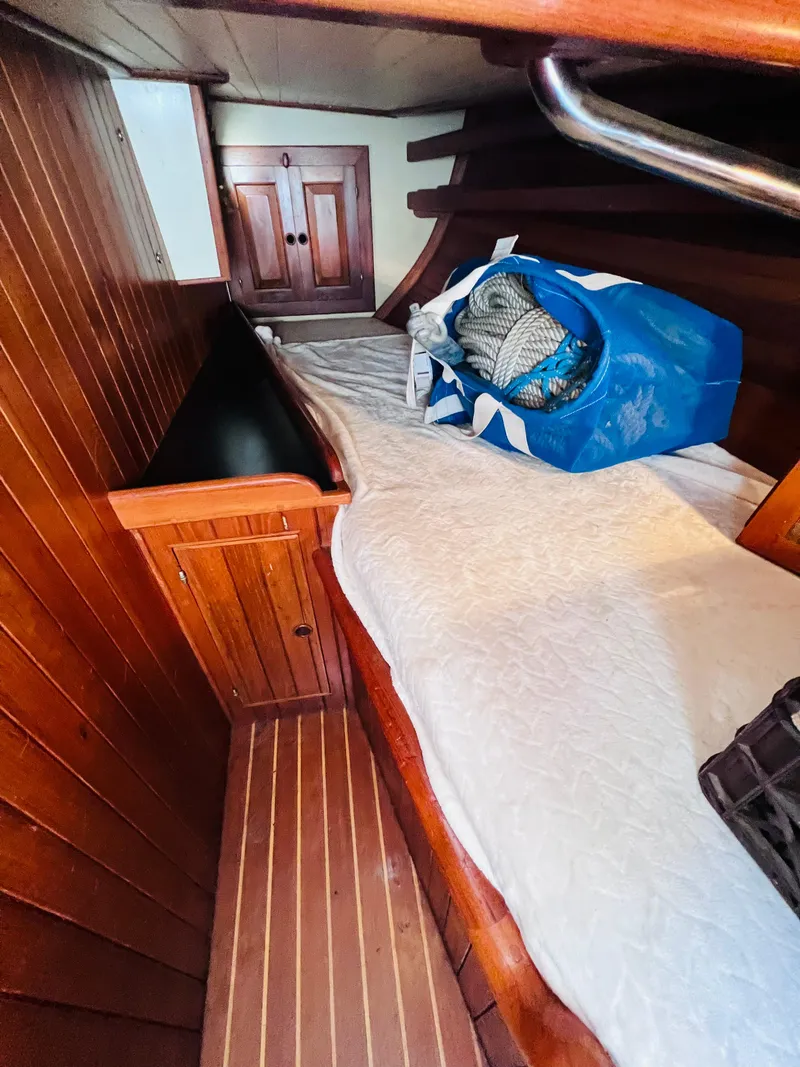 Slide: The Image of Lord Nelson 41 1983 - 18