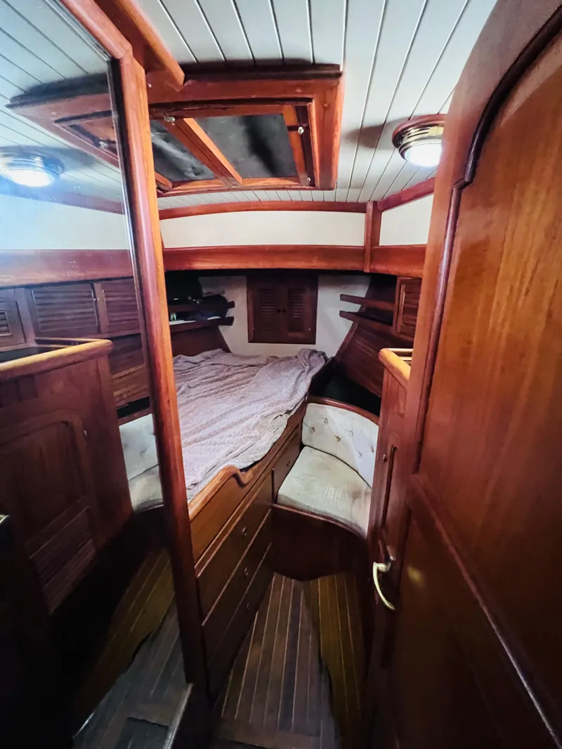 Slide: The Image of Lord Nelson 41 1983 - 21