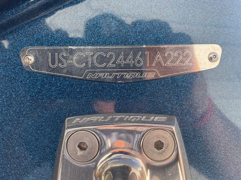 Slide: The Image of 2022 Nautique Super Air Nautique G23 hull identification plate. - 11