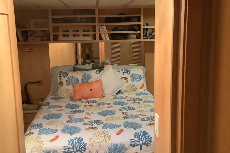 Slide: The Image of Master Stateroom - 33