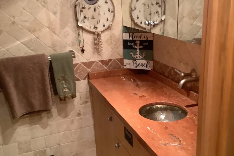 Slide: The Image of Master Head - 35