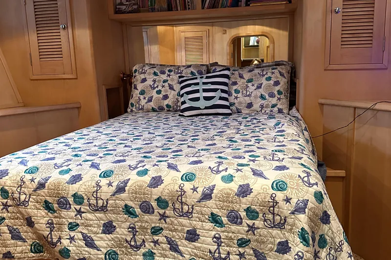 Slide: The Image of VIP Stateroom - 41