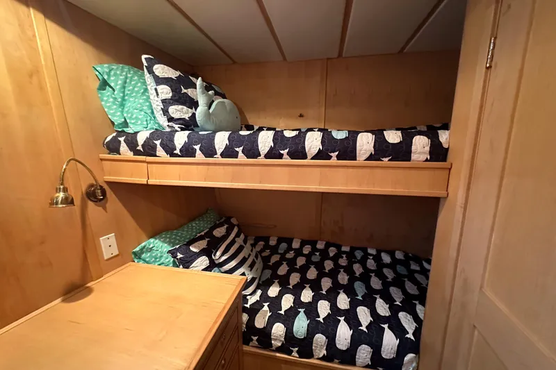 Slide: The Image of Guest Cabin - 43