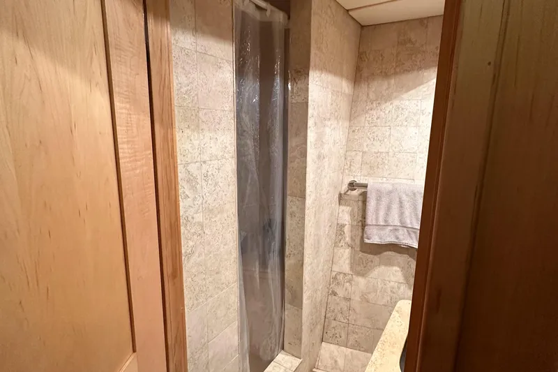 Slide: The Image of Guest Head - 46