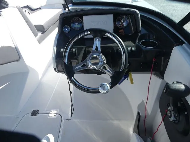 Slide: The Image of Monterey M-225 2022 - 6