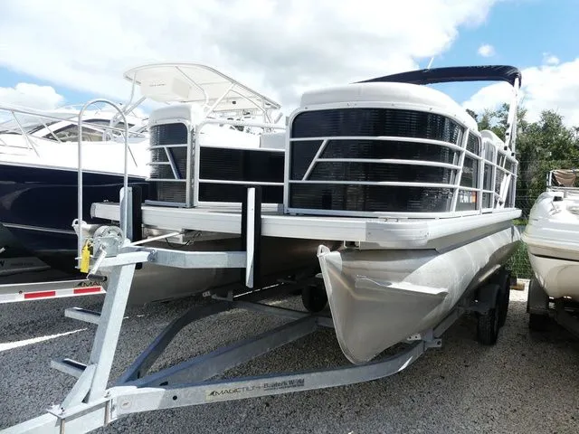 Slide: The Image of San Pan Xperience 1886 CX 2024 - 2