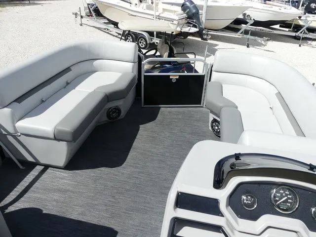 Slide: The Image of San Pan Xperience 1886 CX 2024 - 8