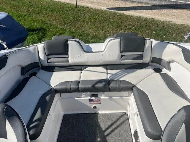 Slide: The Image of Image 9 - 9