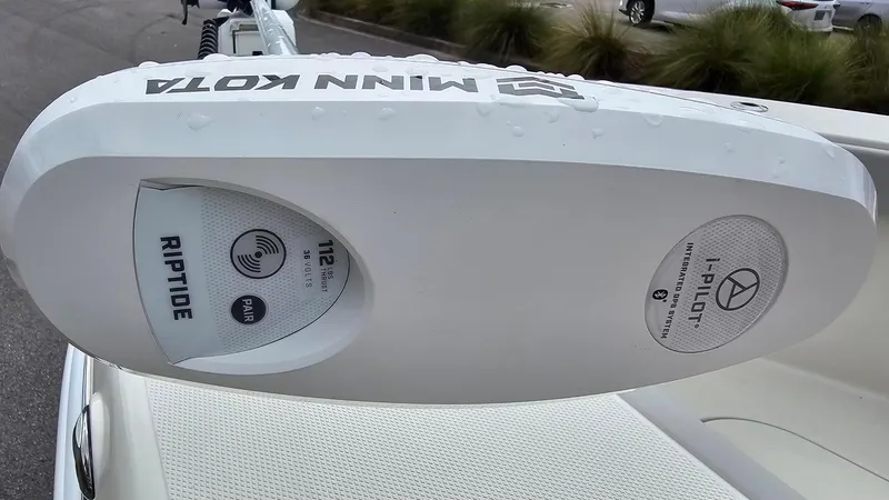 Slide: The Image of Minn Kota Riptide i-Pilot trolling motor on 2024 Ranger 2600 Bay boat. - 26