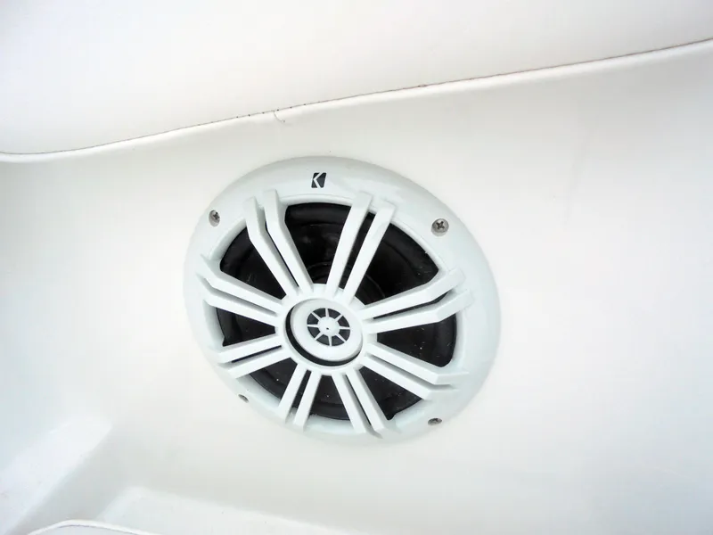 Slide: The Image of 2024 Tahoe 2150 CC - 22