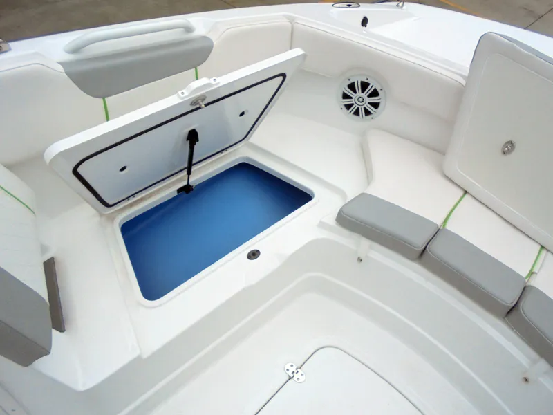 Slide: The Image of 2024 Tahoe 2150 CC - 37