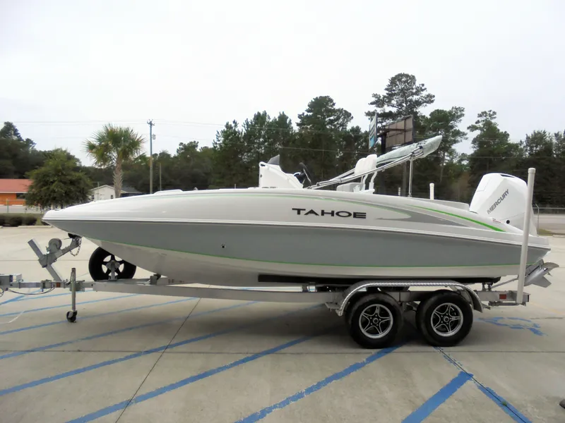 Slide: The Image of 2024 Tahoe 2150 CC - 6