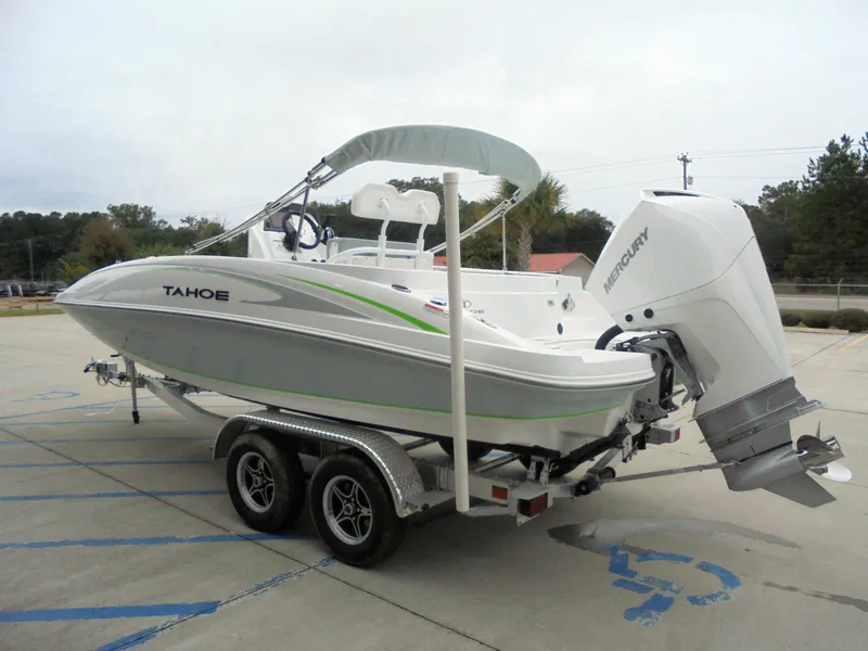 Slide: The Image of 2024 Tahoe 2150 CC - 7