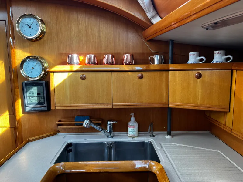 Slide: The Image of Jeanneau Sun Odyssey 52.2 2000 - 51