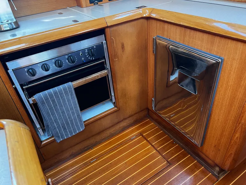 Slide: The Image of Jeanneau Sun Odyssey 52.2 2000 - 57