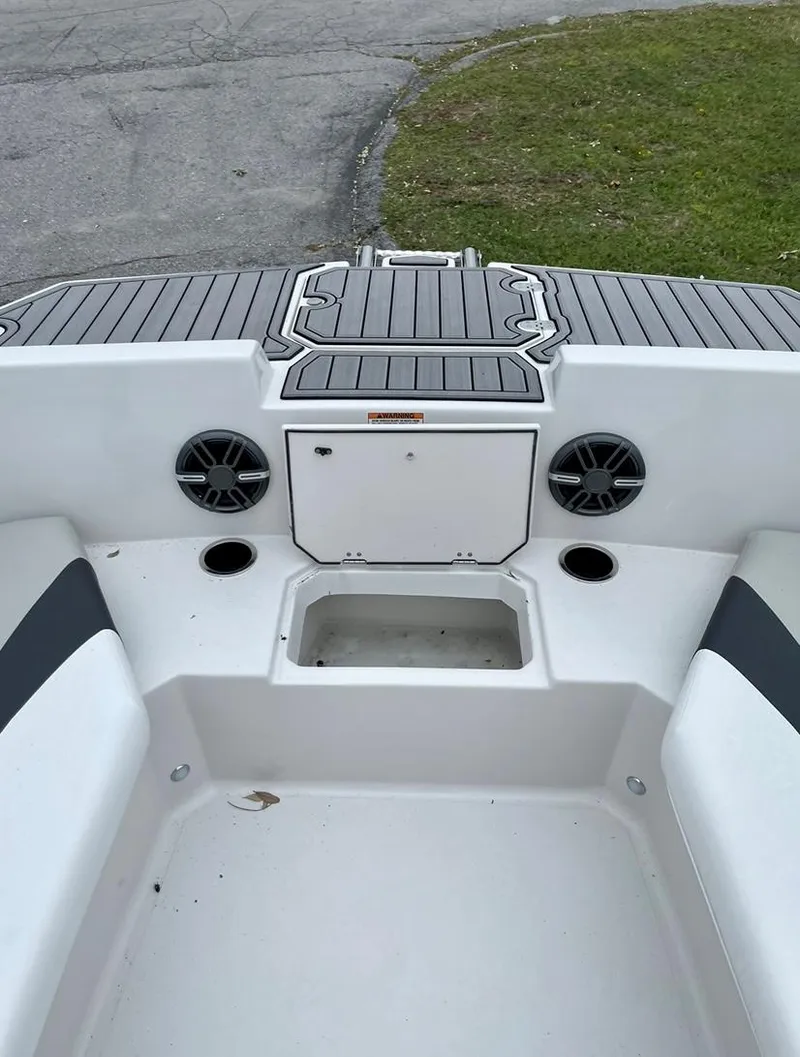 Slide: The Image of Starcraft SVX 171 2024 - 12