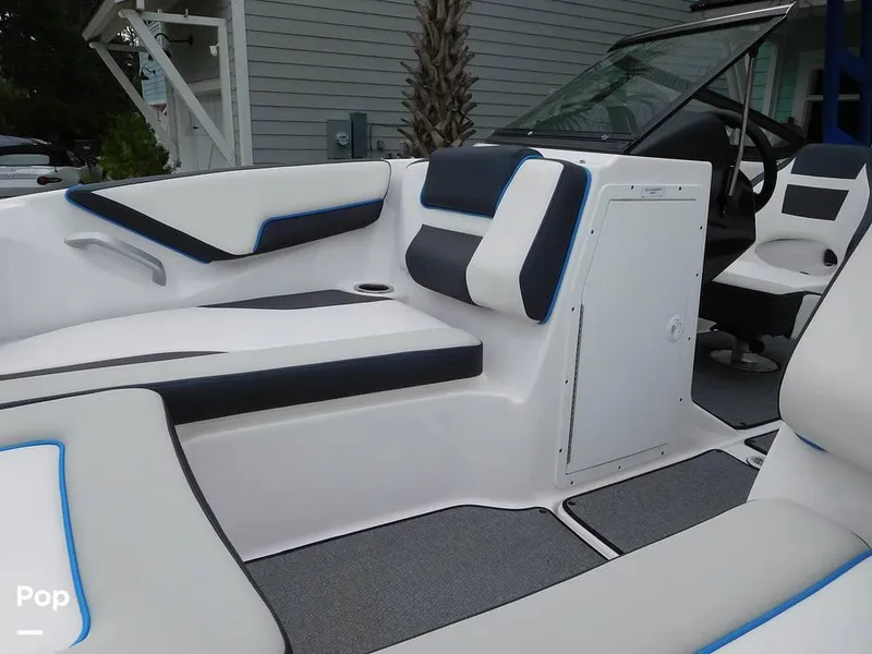 Slide: The Image of 2020 Yamaha AR195 for sale in Hilton Head, SC - 26