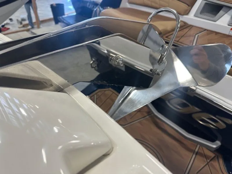 Slide: The Image of Sea Ray SDX 290 2022 - 16