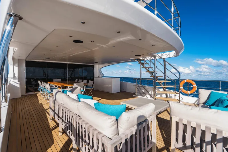 Slide: The Image of Benetti 116 MED 2021 - 13