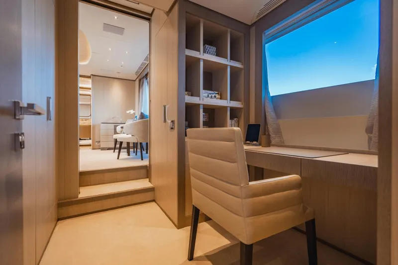 Slide: The Image of Benetti 116 MED 2021 - 33