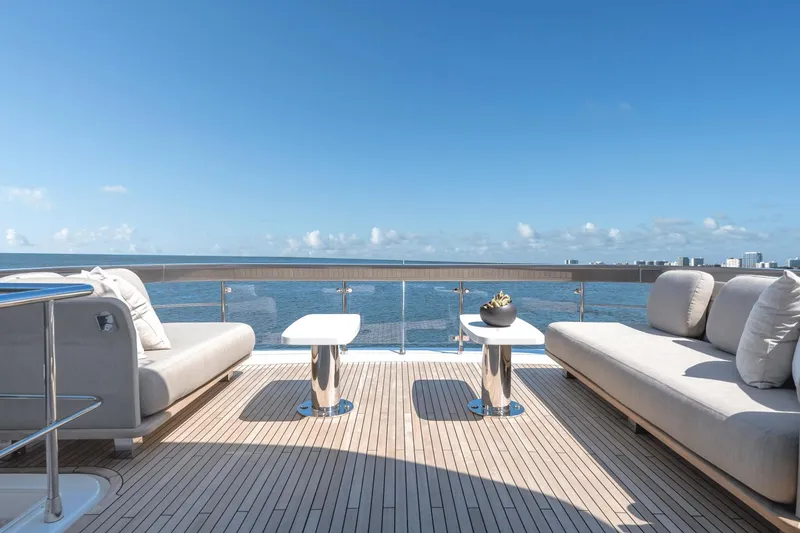 Slide: The Image of Azimut Fly 78 2024 - 53