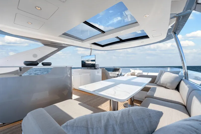 Slide: The Image of Azimut Fly 78 2024 - 56