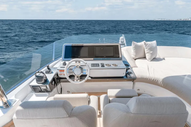 Slide: The Image of Azimut Fly 78 2024 - 57