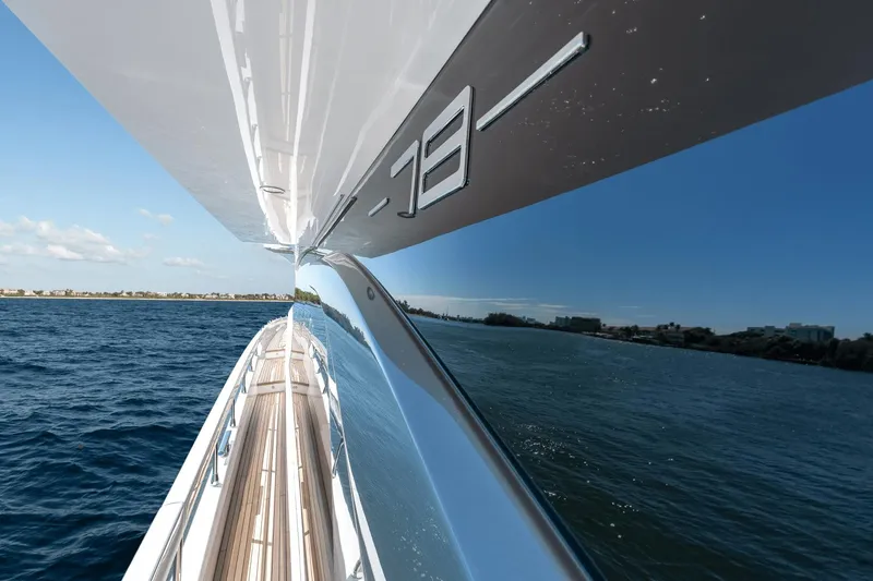 Slide: The Image of Azimut Fly 78 2024 - 61